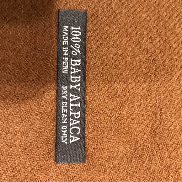 100% Baby Alpaca. Made in Peru.  52”x12” - Picture 7 of 7